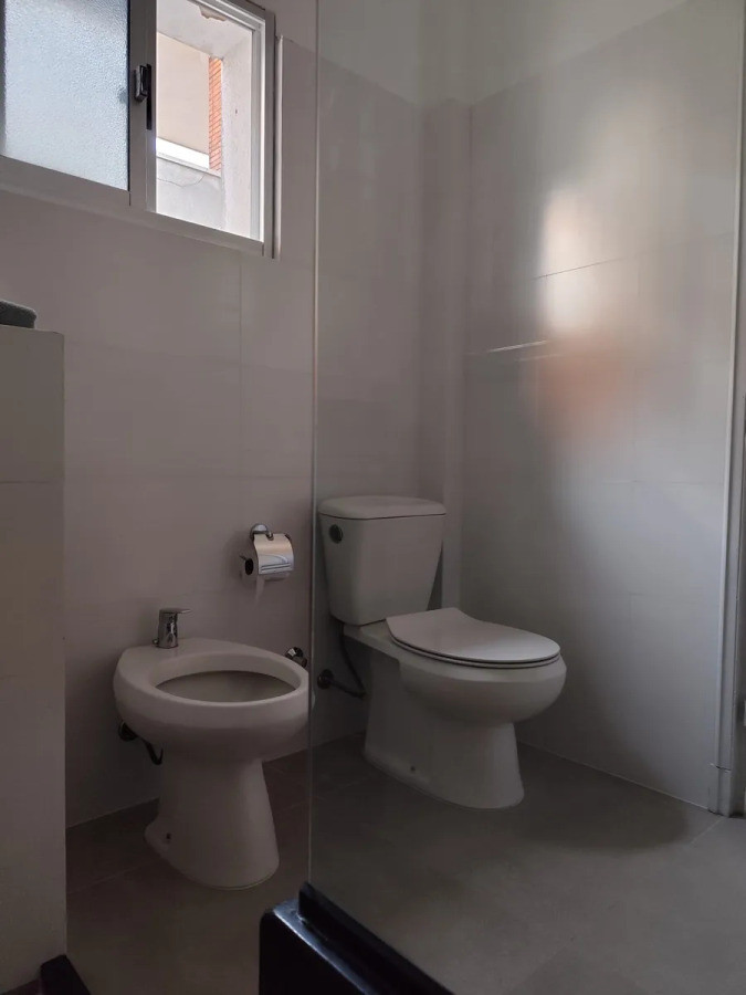 Apartamento ID.5383 - Alquiler o Venta Apartamento 2 Dormitorios Ciudad Vieja