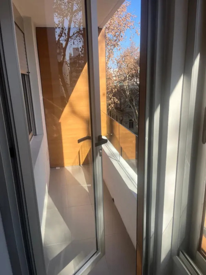 Apartamento ID.6654 - Alquiler Apartamento 1 Dormitorio Centro con balcon