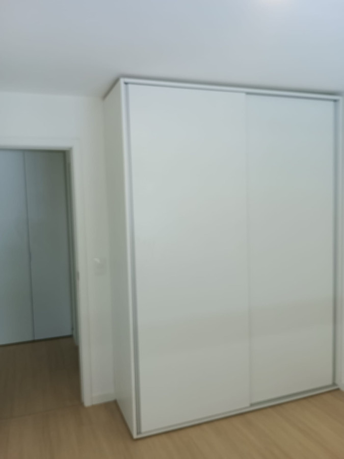 Apartamento ID.6025 - Alquiler Apartamento 1 Dormitorio Malvin con balcon y garaje