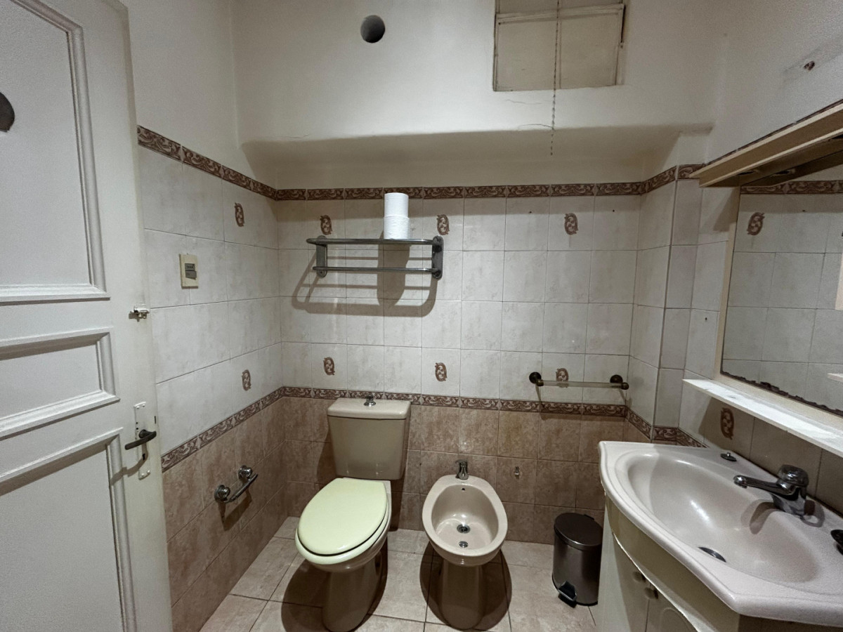 Apartamento ID.5759 - Alquiler Apartamento Amueblado opcional 1 Dormitorio Cordón con Patio