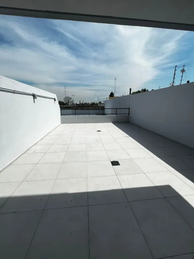 Apartamento ID.5999 - Venta con Renta Apartamento 1 Dormitorio Cordón Gran Terraza