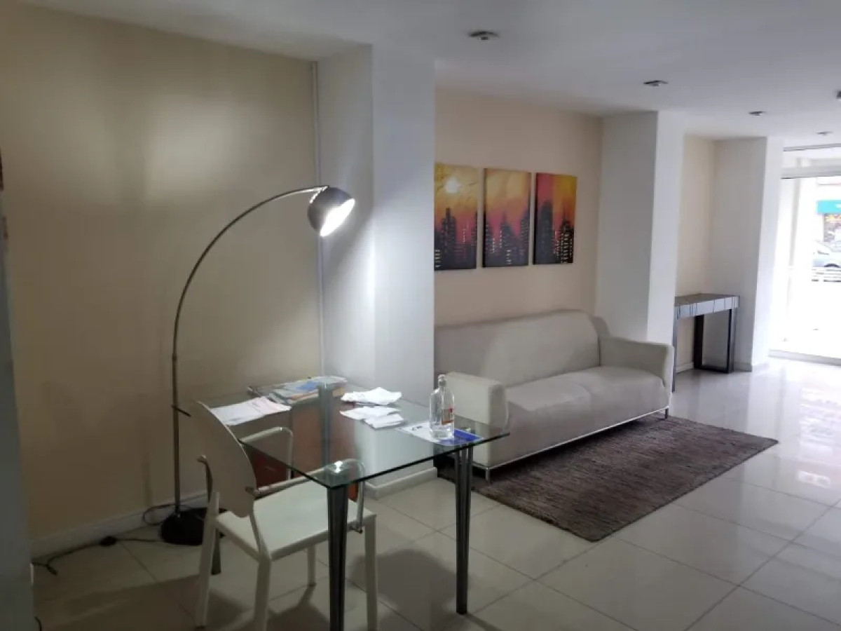 Apartamento ID.5169 - Venta Apartamento Monoambiente Pocitos con balcon y garaje