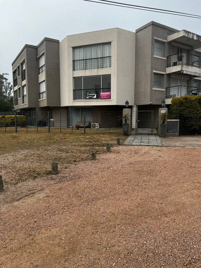 Apartamento ID.6279 - Alquiler Apartamento 2 Dormitorios y Cochera Barra de Carrasco