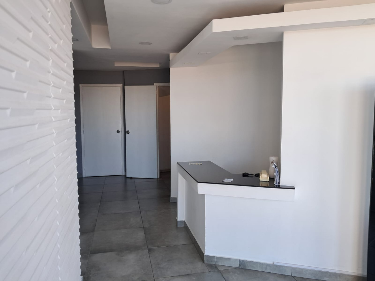 Apartamento ID.4579 - Alquiler Apartamento Amoblado 2 Dormitorios Punta Carretas 