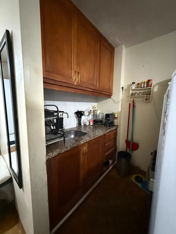 Apartamento ID.4973 - Venta cn Renta Apartamento Monoambiente 1 Dormitorio Pocitos 
