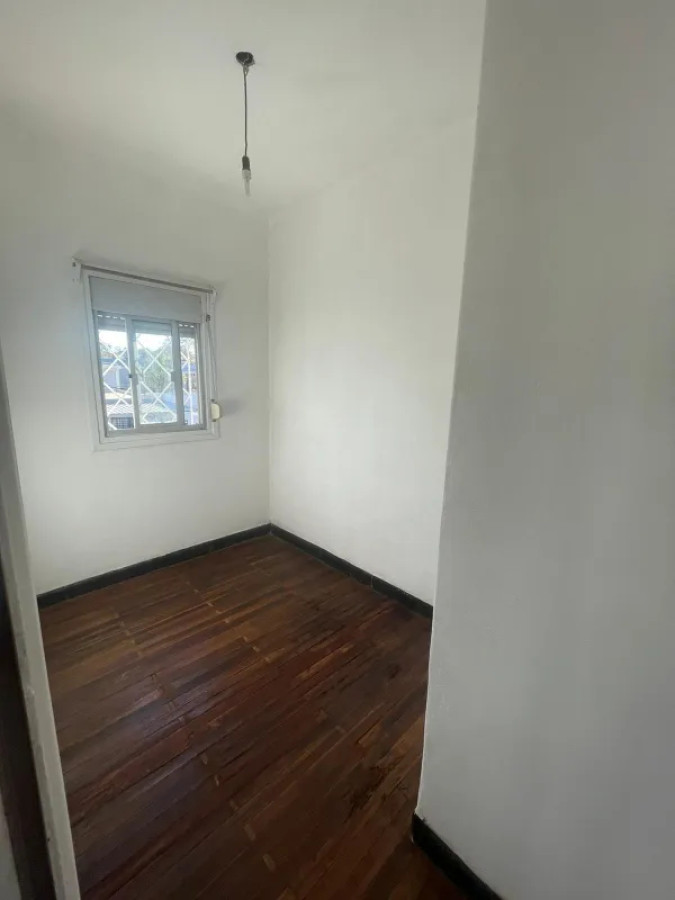 Apartamento ID.5196 - Alquiler Apartamento tipo Casa 2 Dormitorios La Blanqueada  