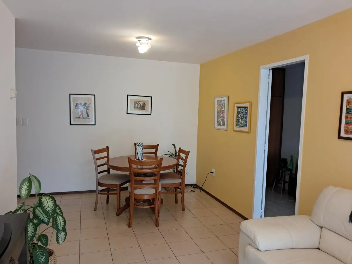 Apartamento ID.4853 - Alquiler Apartamento 2 Dormitorios Aguada con balcón y garaje