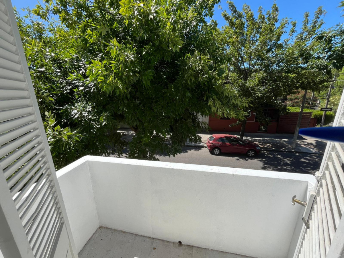 Apartamento ID.5919 - Alquiler Apartamento 1 Dormitorio Reducto con Balcon