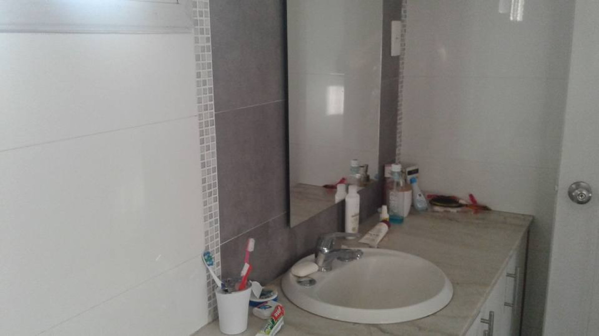 Apartamento ID.6472 - Alquiler Apartamento 2 Dormitorios Parque Batlle con balcon 