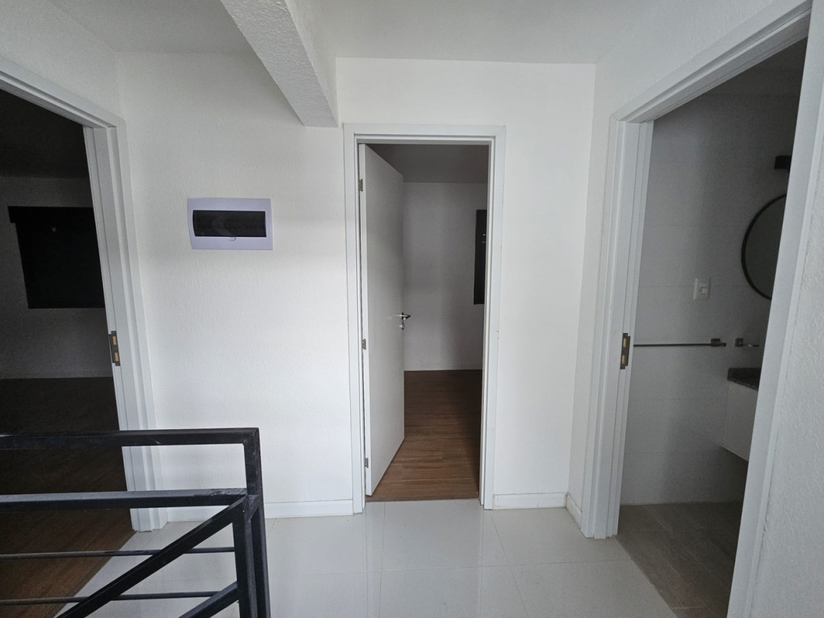 Apartamento ID.5860 - Venta Apartamento a Estrenar 2 Dormitorios La Comercial Duplex