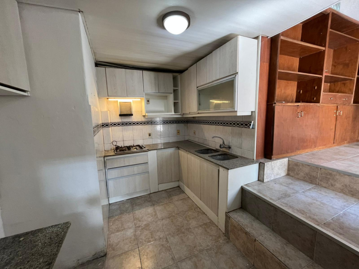 Apartamento ID.4282 - Venta Apartamento 3 Dormitorios La Comercial Terraza