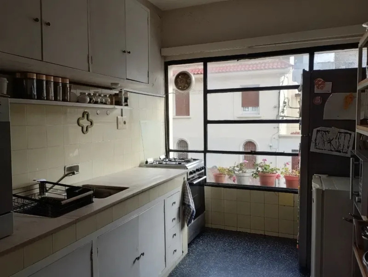 Apartamento ID.6973 - Venta Apartamento 2 Dormitorios Pocitos con balcon