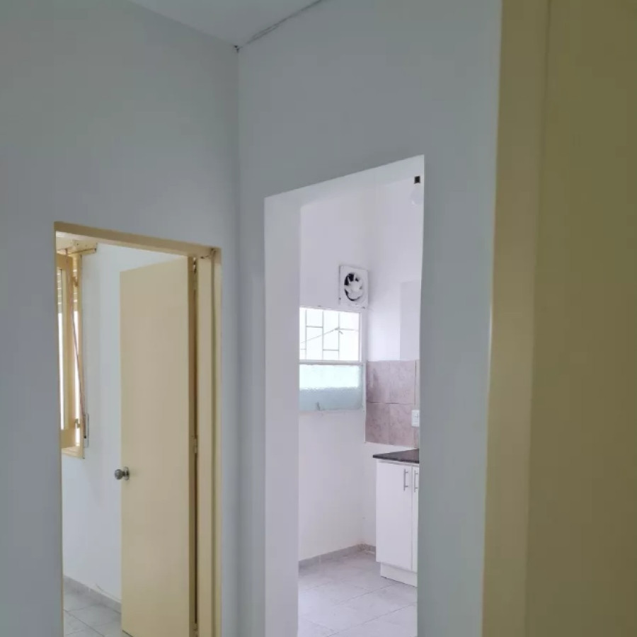 Apartamento ID.3245 - Alquiler Apartamento 2 Dormitorios Barrio Sur con Patio