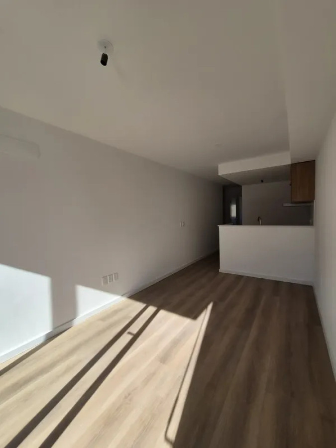 Apartamento ID.6694 - Alquiler Apartamento 1 Dormitorio Cordon con balcon 