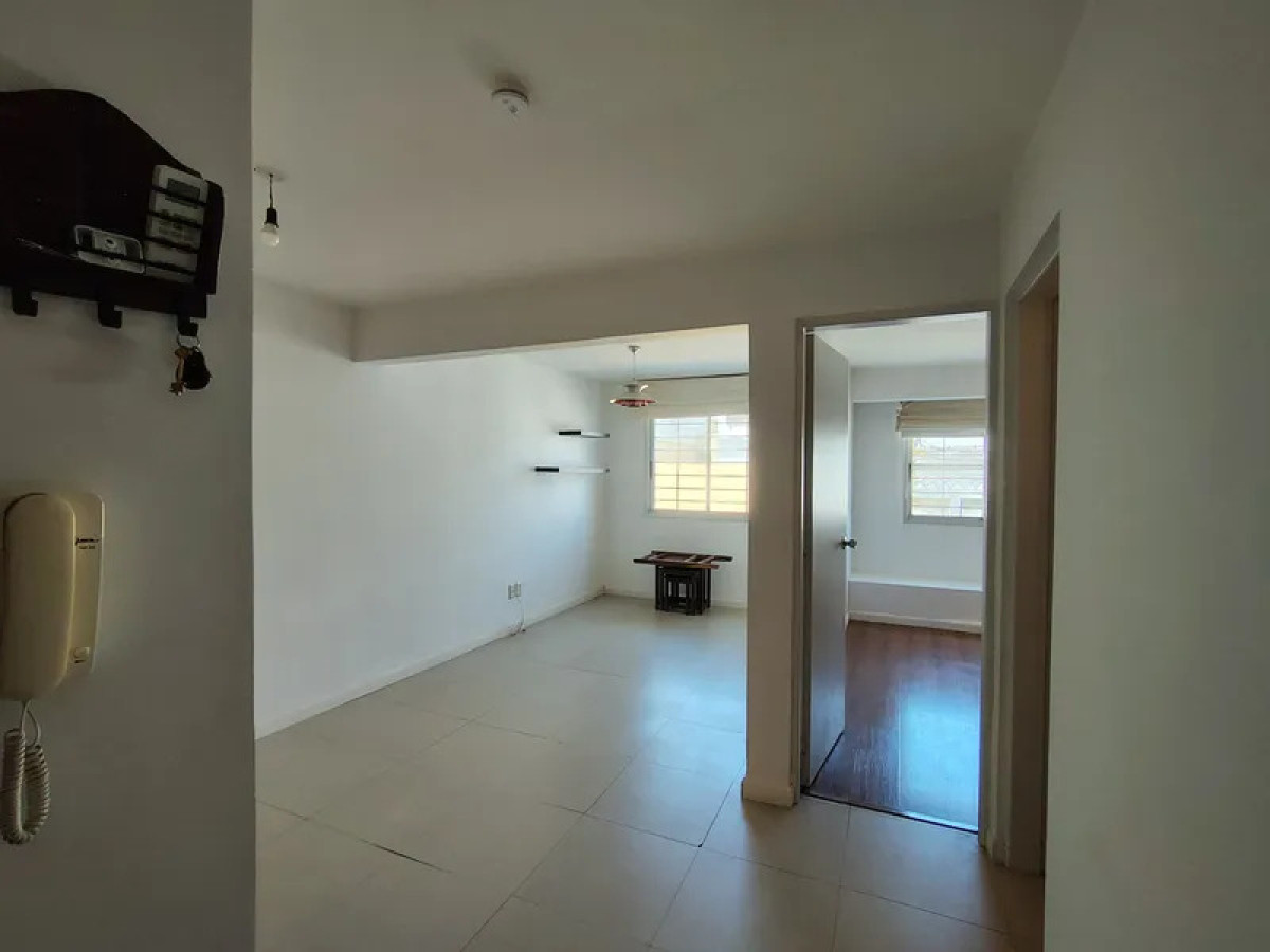 Apartamento ID.5953 - Alquiler Apartamento 1 Dormitorio Parque Batlle 