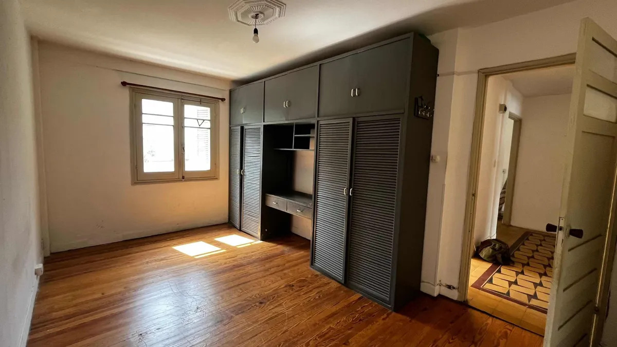 Apartamento ID.4971 - Venta Apartamento con Renta 3 Dormitorios Cordón con patio 