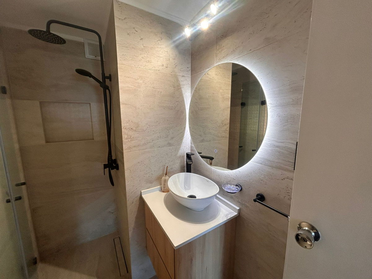 Apartamento ID.4766 - Alquiler Apartamento 4 Dormitorios Punta Carretas con garaje
