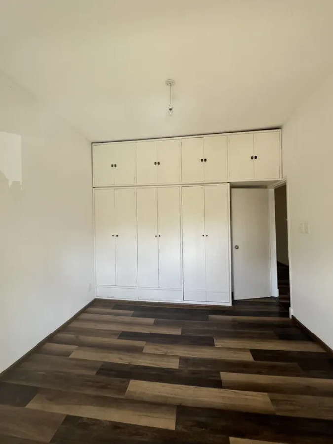 Apartamento ID.5832 - Alquiler Apartamento 2 Dormitorios Punta Carretas con balcon