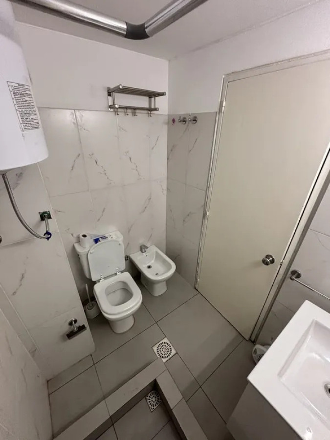 Apartamento ID.6786 - Alquiler Apartamento 2 Dormitorios Ciudad Vieja