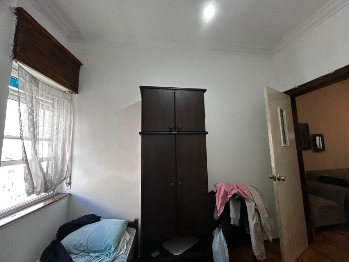 Apartamento ID.6470 - Venta con Renta Apartamento 2 Dormitorios Cordón con balcon