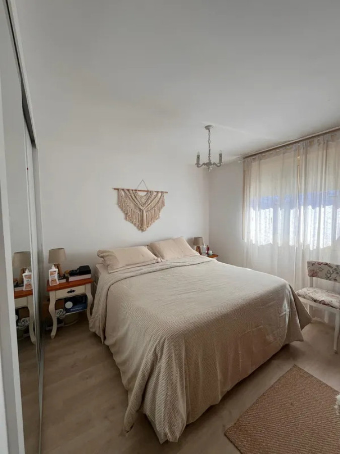 Apartamento ID.6945 - Venta con Renta Apartamento 2 Dormitorios Cordon con terraza