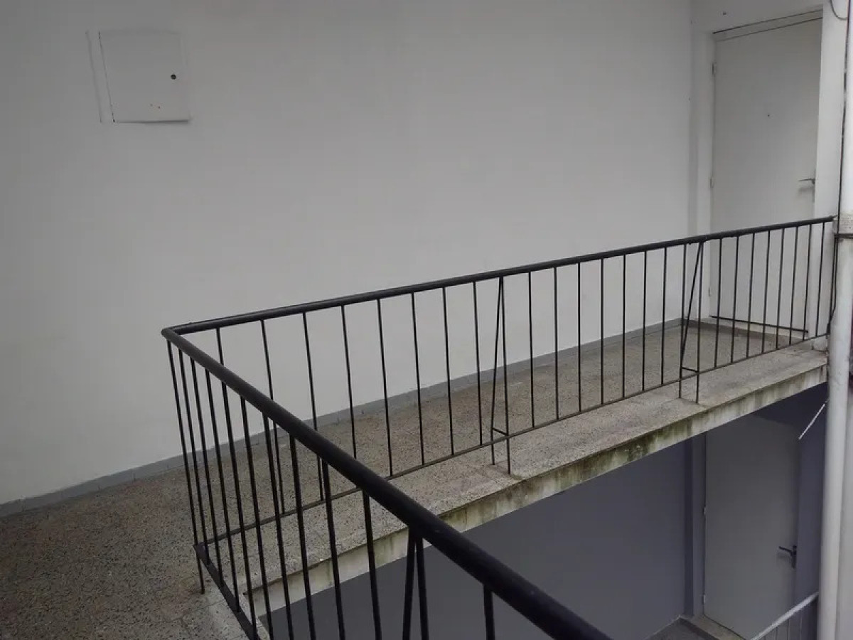 Apartamento ID.6152 - Alquiler Apartamento 1 Dormitorio Centro con balcon