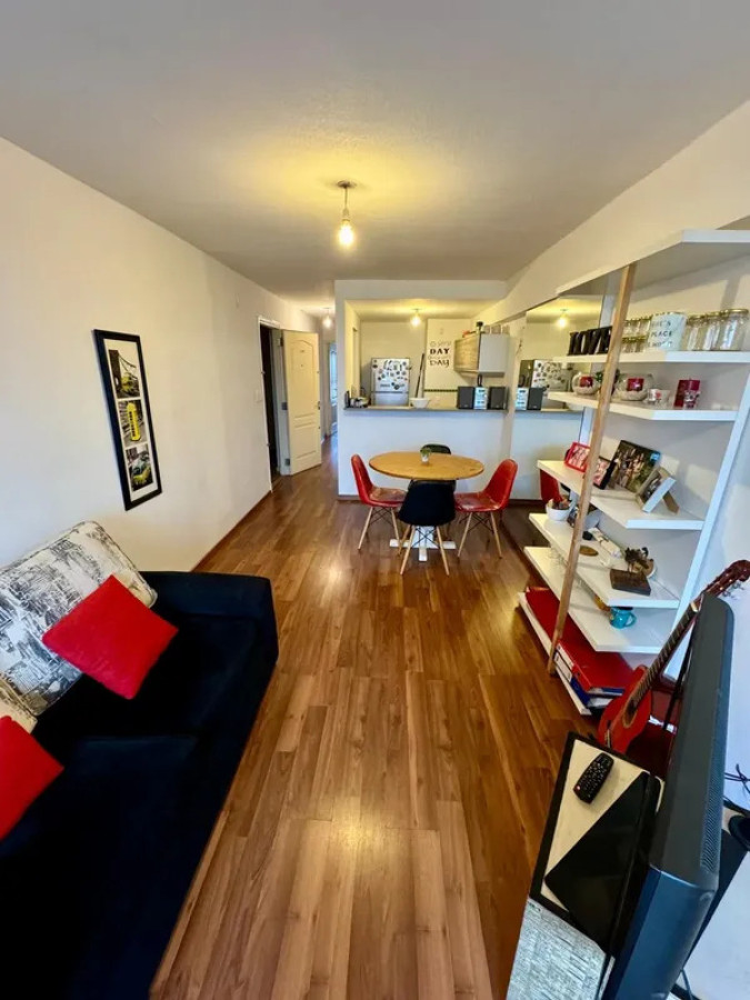 Apartamento ID.6800 - Alquiler Apartamento 1 Dormitorio Parque Batlle balcon y garaje 