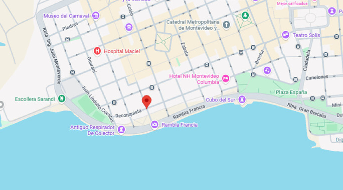 Apartamento ID.5792 - Alquiler Apartamento 2 Dormitorios Ciudad Vieja frente al Mar
