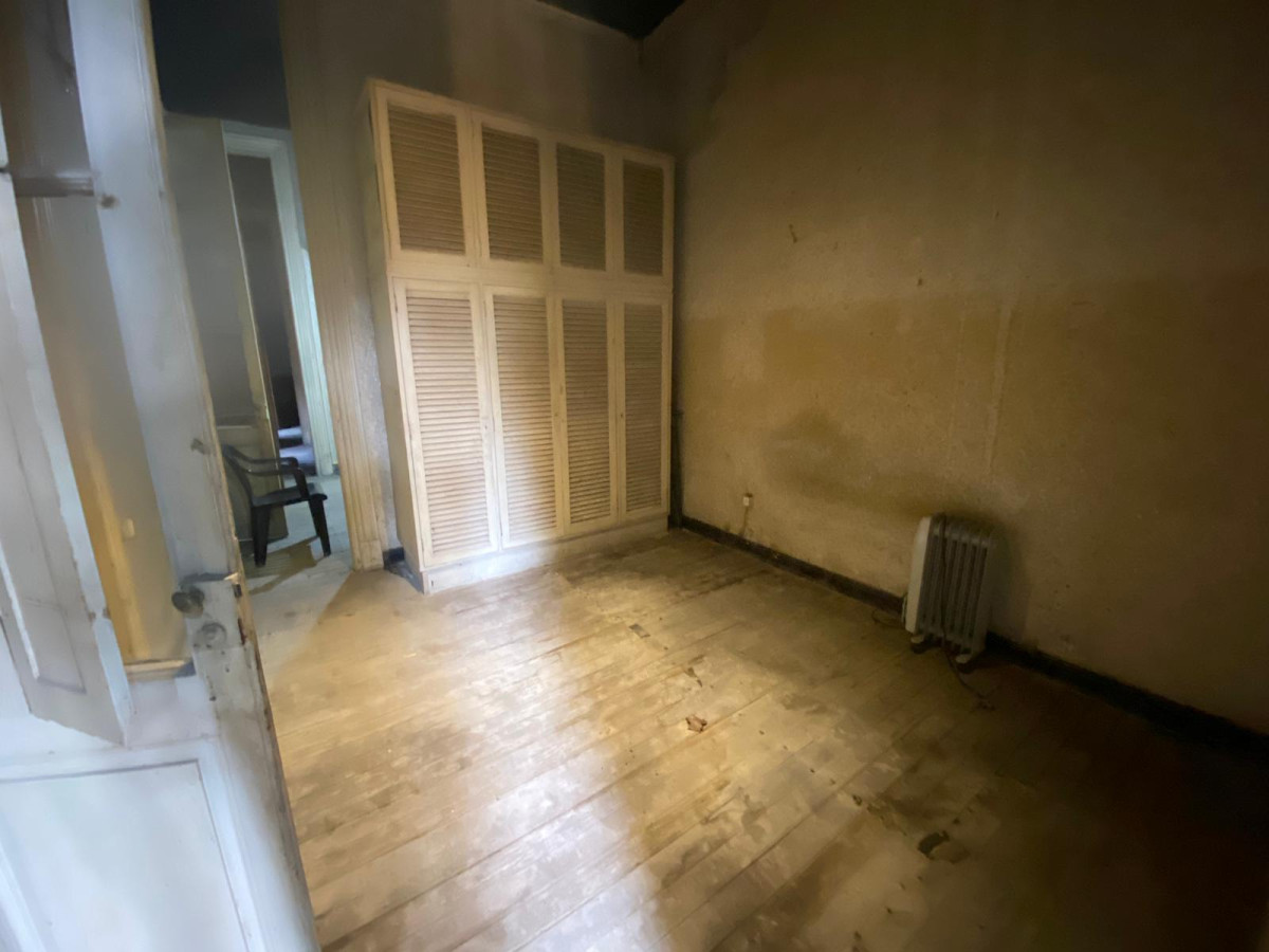 Apartamento ID.4752 - Venta Apartamento 4 Dormitorios Cordón con terraza y balcón