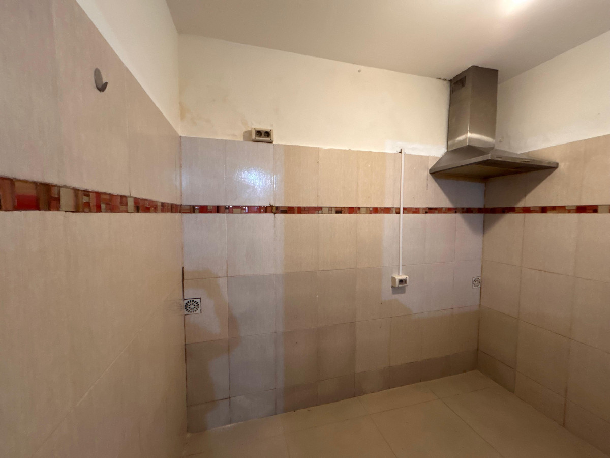 Apartamento ID.4637 - Venta con Renta Apartamento 2 Dormitorios Tres Cruces