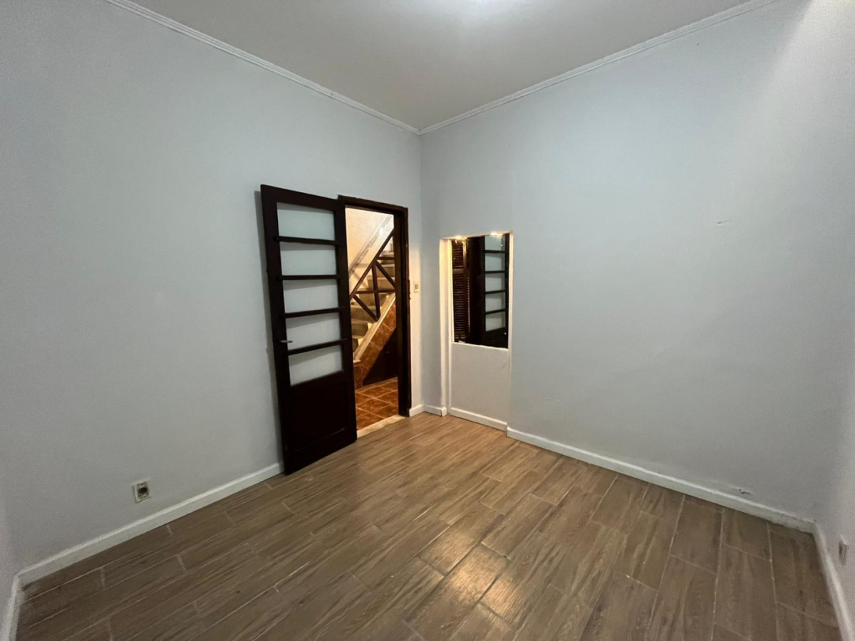 Apartamento ID.4282 - Venta Apartamento 3 Dormitorios La Comercial Terraza