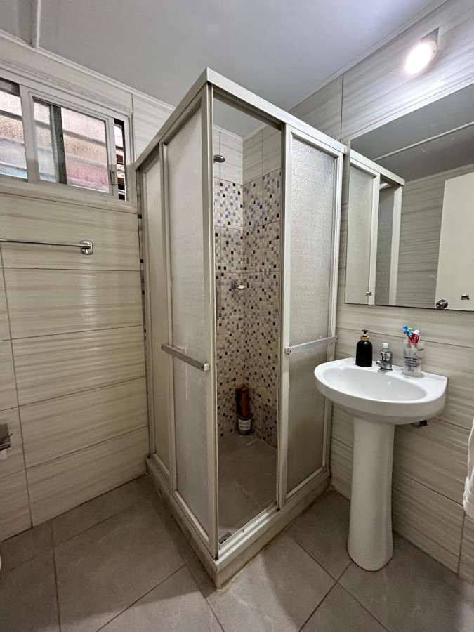 Apartamento ID.3019 - Venta con Renta Apartamento 2 Dormitorio La Comercial Patio