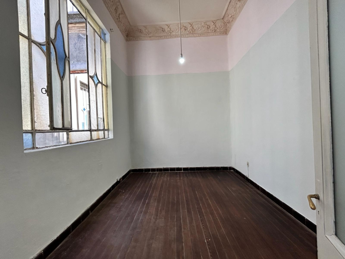 Apartamento ID.2844 - Alquiler Apartamento 4 Dormitorios Centro