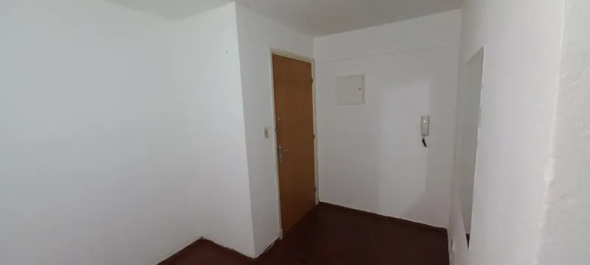 Apartamento ID.6126 - Venta con Renta Apartamento 1 Dormitorio Cordon 