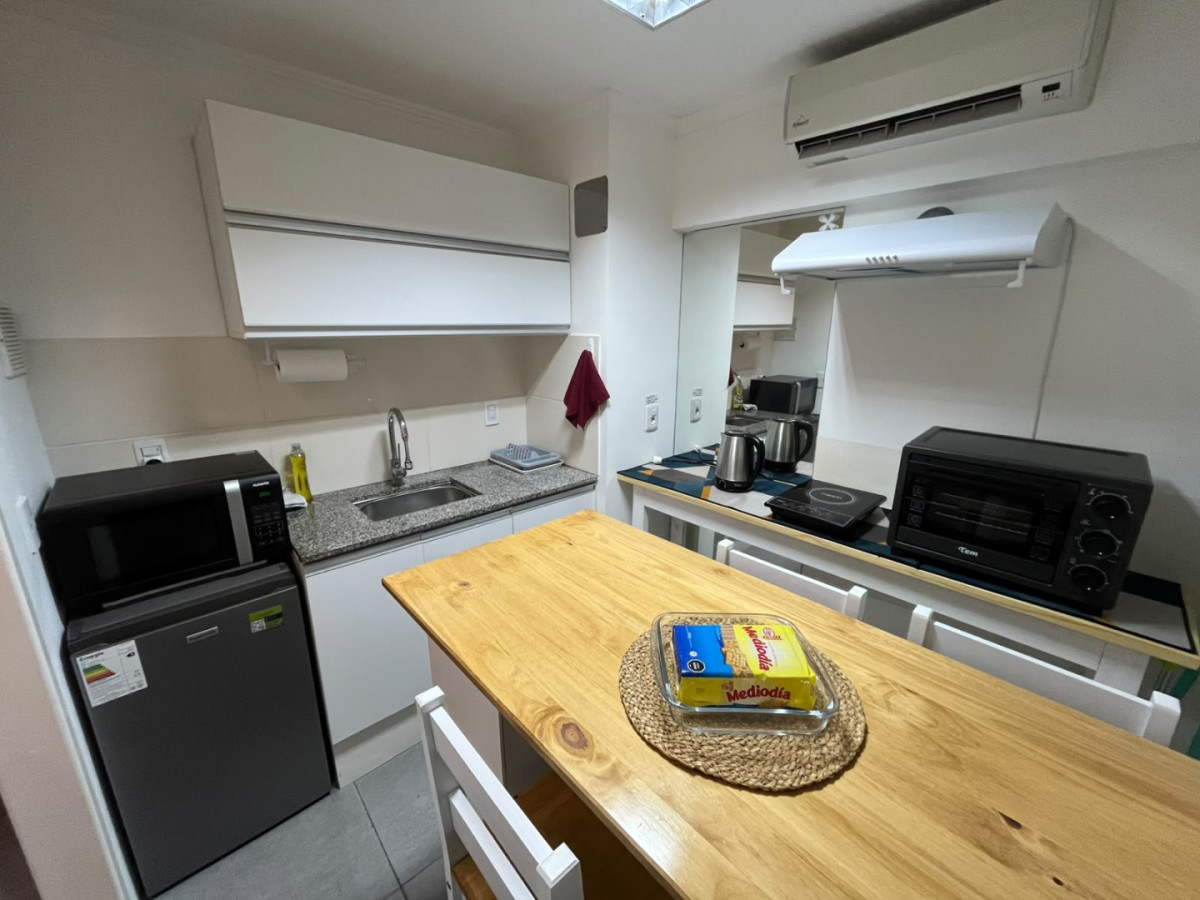 Apartamento ID.6660 - Venta Apartamento Monoambiente La Blanqueada con terraza