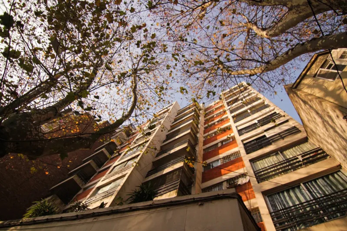 Apartamento ID.6817 - Alquiler Apartamento 2 Dormitorio Cordon con balcon