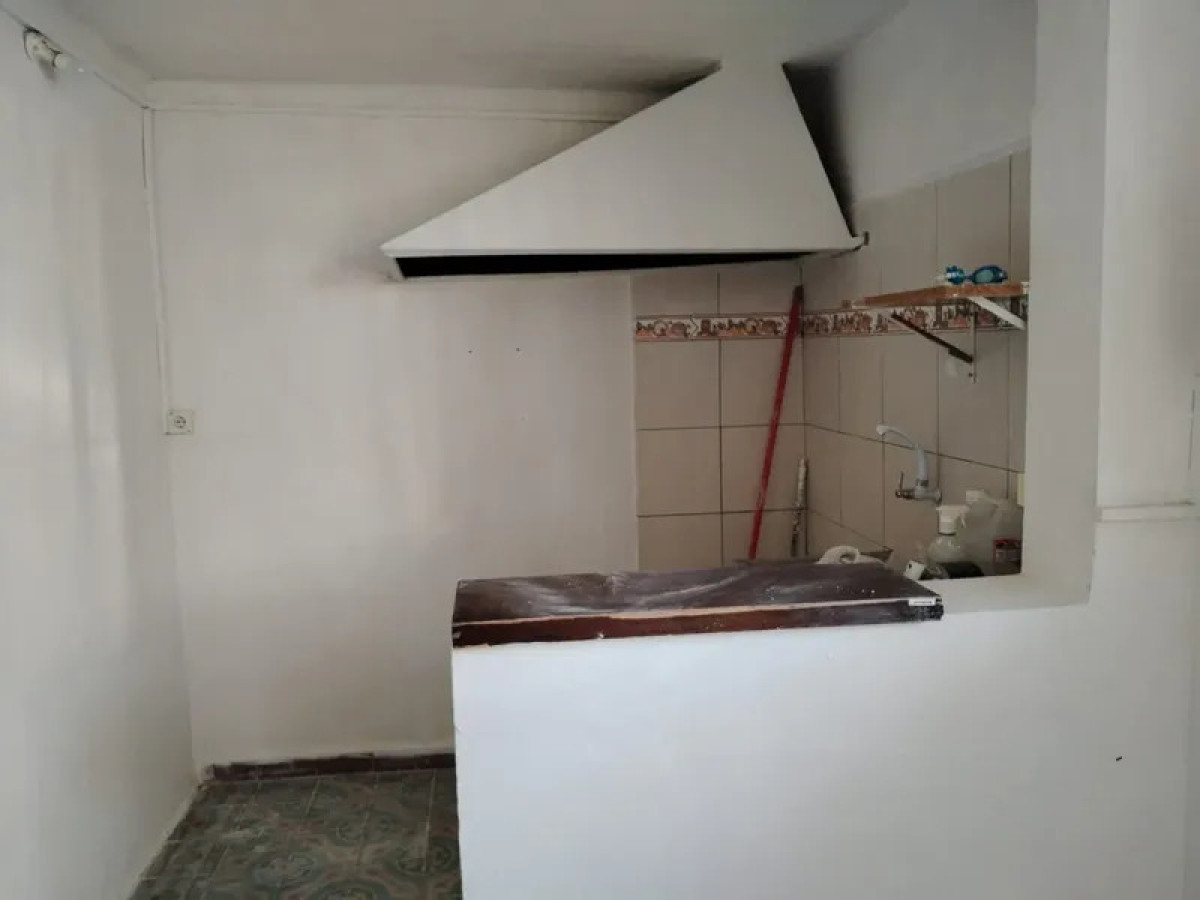 Apartamento ID.6621 - Alquiler Apartamento 1 Dormitorio Cerrito con patio