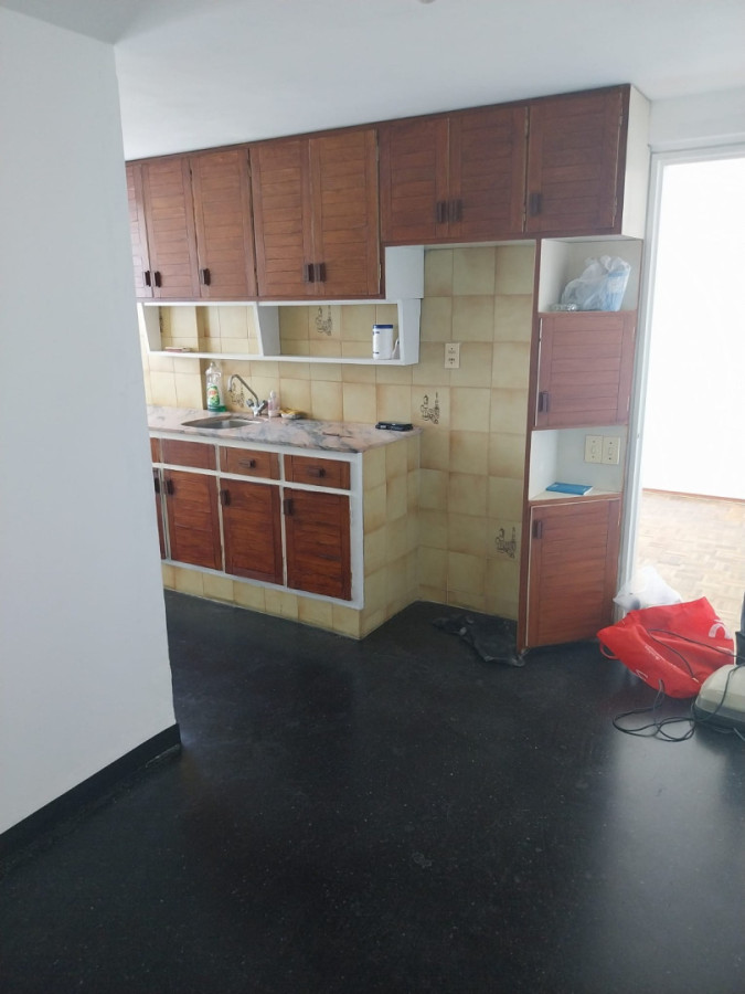 Apartamento ID.6495 - Venta con Renta Apartamento 2 Dormitorios Parque Batlle 