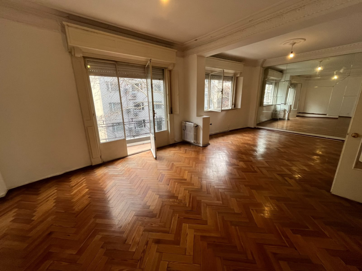 Apartamento ID.6755 - Alquiler o Venta Apartamento 3 Dormitorios Centro con Garaje