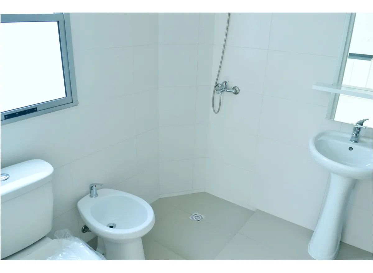 Apartamento ID.5127 - Alquiler Apartamento 3 Dormitorios Jacinto Vera con terraza