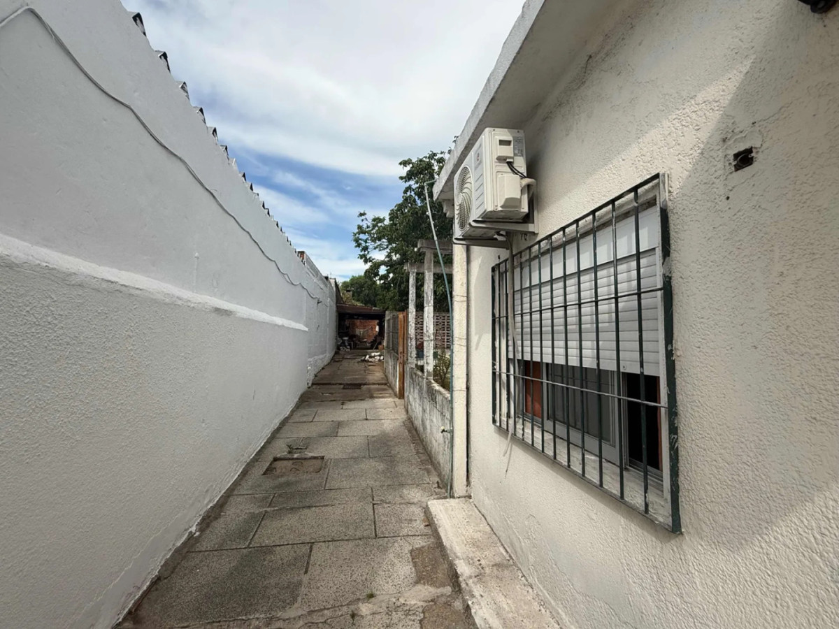 Apartamento ID.5947 - Venta Apartamento tipo Casa 1 Dormitorio Prado