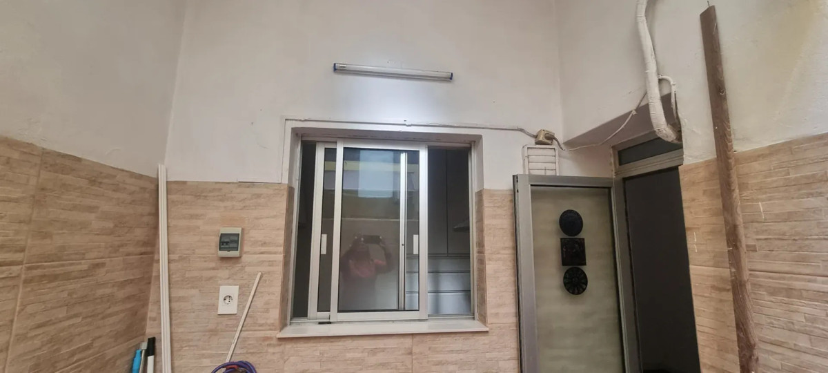 Apartamento ID.6575 - Alquiler Apartamento 2 Dormitorios Palermo con Patio 