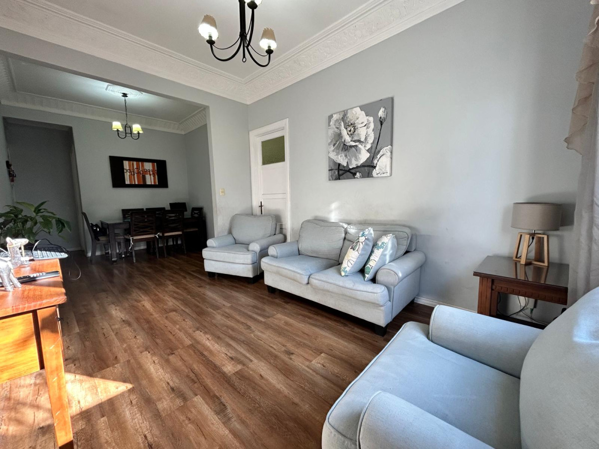 Apartamento ID.3536 - Venta Apartamento 2 Dormitorios Centro con Azotea Parrillero