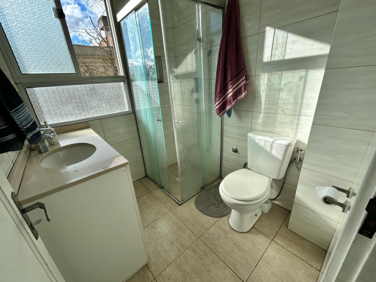 Apartamento ID.3536 - Venta Apartamento 2 Dormitorios Centro con Azotea Parrillero