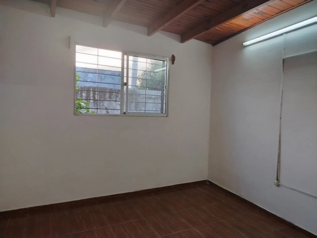 Apartamento ID.5969 - Alquiler Apartamento tipo Casita 2 Dormitorios Sayago