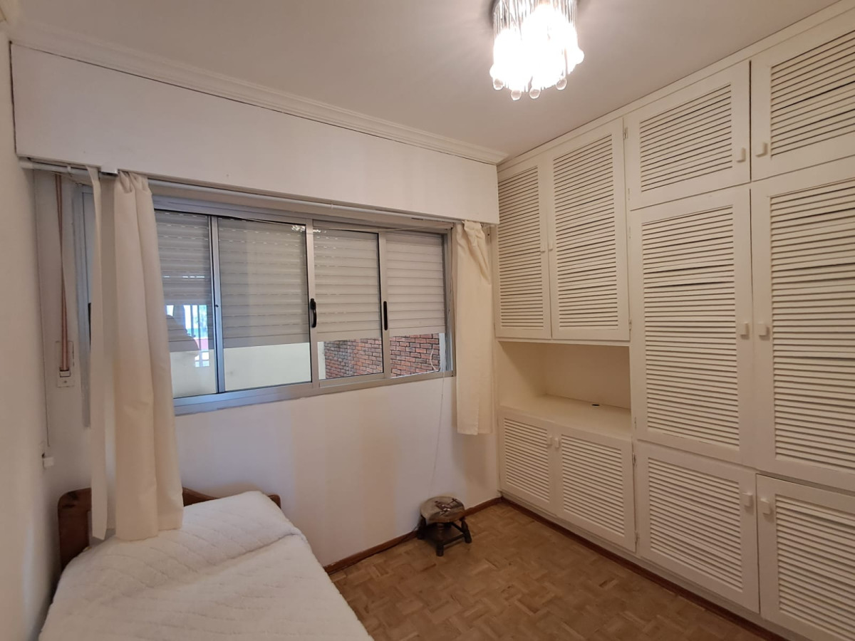 Apartamento ID.4579 - Alquiler Apartamento Amoblado 2 Dormitorios Punta Carretas 