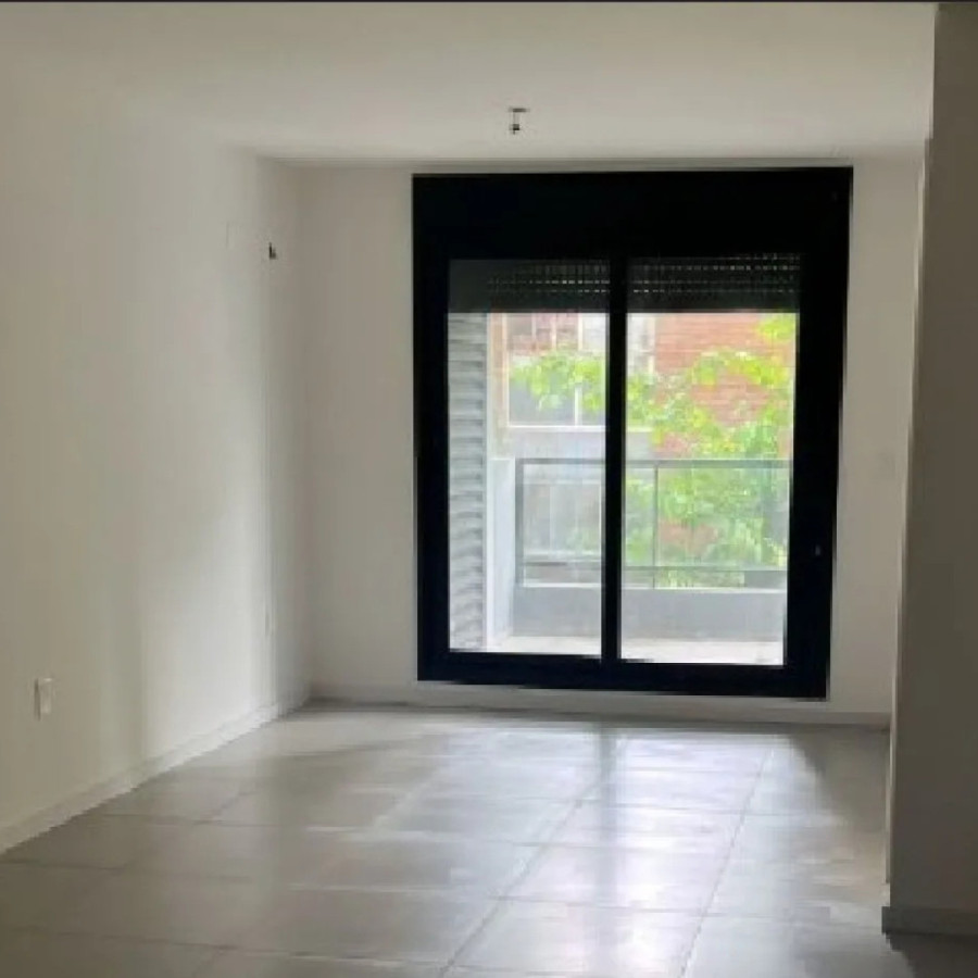 Apartamento ID.6255 - Alquiler Apartamento 1 Dormitorio Cordon con balcon y garaje