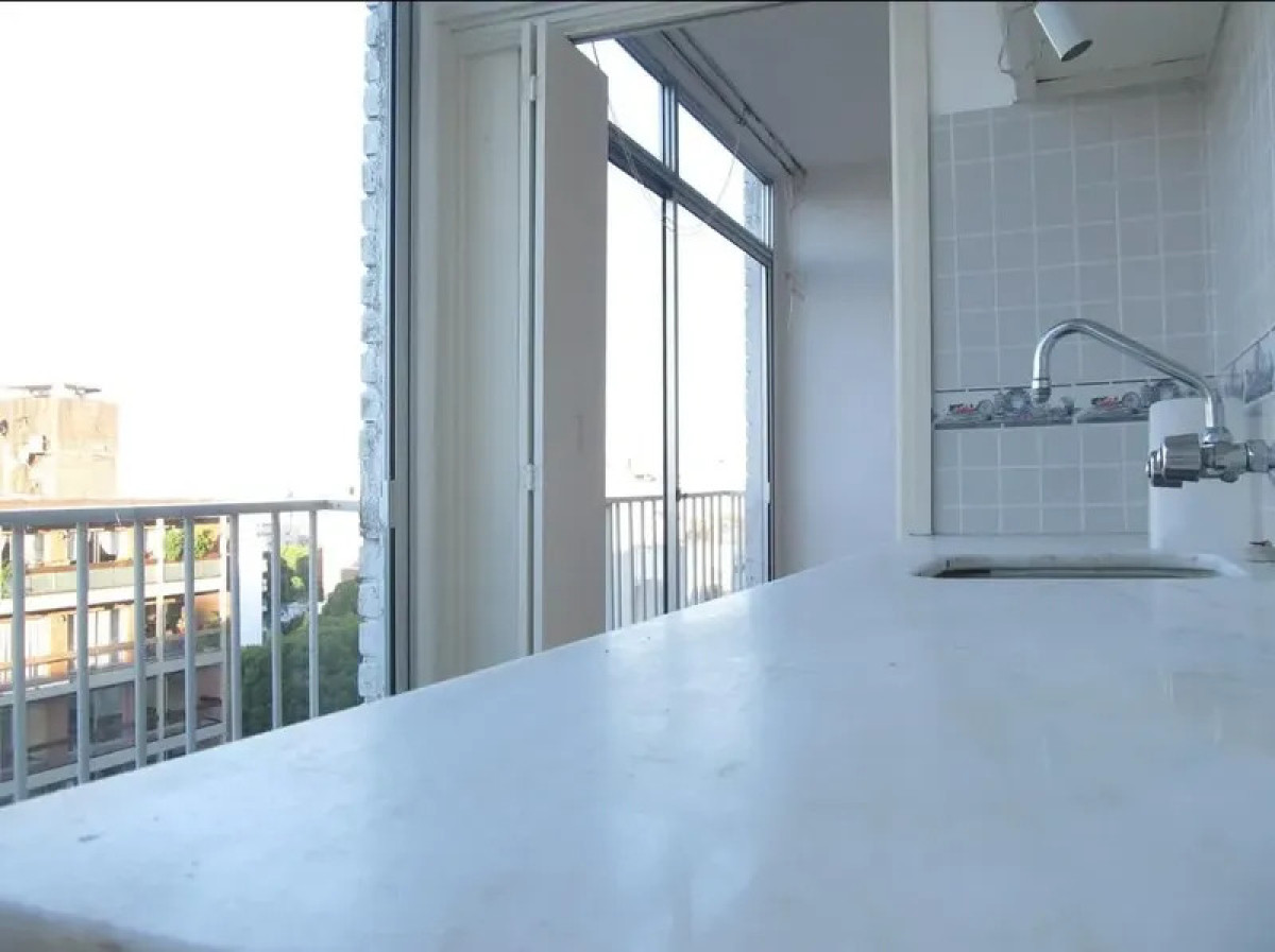 Apartamento ID.6829 - Alquiler Apartamento 2 Dormitorios Punta Carretas con cochera
