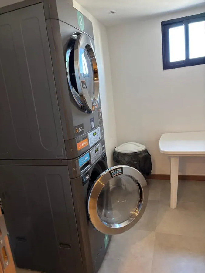 Apartamento ID.6120 - Alquiler Apartamento 1 Dormitorio Pocitos balcon y garaje