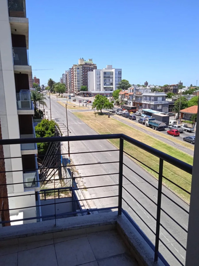 Apartamento ID.4892 - Alquiler Traspaso de Apartamento 1 Dormitorio Parque Batlle 